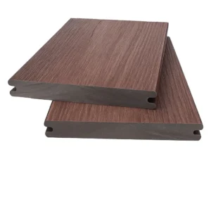 Placa Deck Coextrudat, maro, o fata simpla, o fata 3D, rezistenta sporita, 140x20mm, L 3800mm